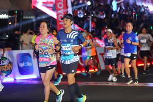 BIB: 
                            <button type="button" onclick="openModal(23355097)" class="btn btn-primary btn-sm float-right btn-popup" data-toggle="modal" data-target=".modal-high-quality">
                        <i class="fas fa-shopping-cart"></i> Add to Cart
                    </button>
                                            <button type="button" onclick="isThisMe(23355097, true)" class="btn btn-success btn-sm float-right btn-popup btn-isme hidden" data-toggle="tooltip" data-placement="bottom" title="นี่คือรูปของคุณใช่ไหม คลิกที่นี่เพื่อเอาเข้าอัลบั้ม">
                        <i class="fas fa-plus"></i> Add to album
                    </button>
                    <button type="button" onclick="isThisMe(23355097, false)" class="btn btn-warning btn-sm float-right btn-popup btn-isnotme hidden">
                        <i class="fas fa-ban"></i> Remove from album
                    </button>